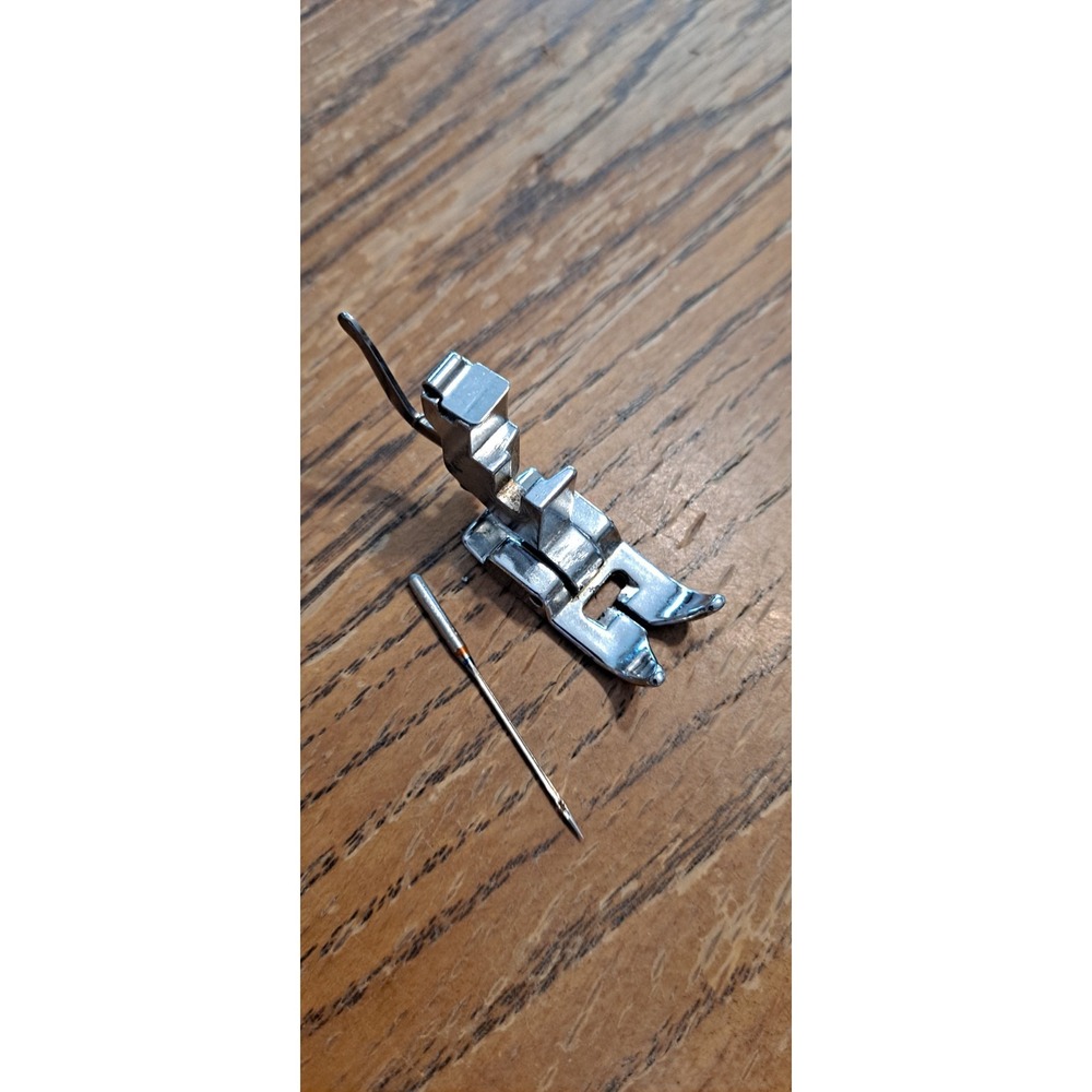 Signature Sewing Machine Replacement Needle & Foot 14778